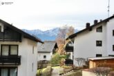 2-Zimmer-Wohnung mit Panoramablick in Oberau - Blick über die Nachbarhäuser