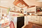 Mediterranes Flair! 2-Zimmer-Dachgeschoss-Wohnung mit traumhaftem Panorama! - Küchen Impressionen
